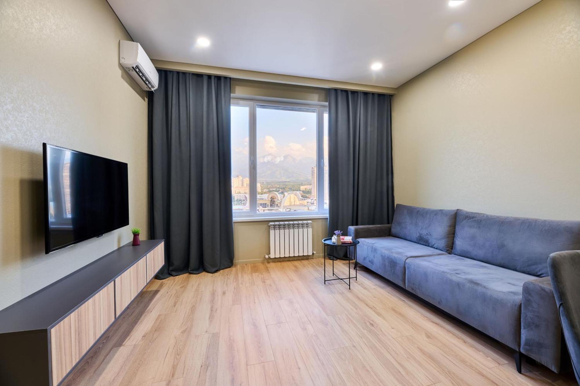 Five Business-Class Rooms In R-House Near Mega Center Almaty Exterior foto